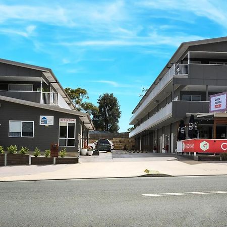 Petrie Mill Motel Bagian luar foto